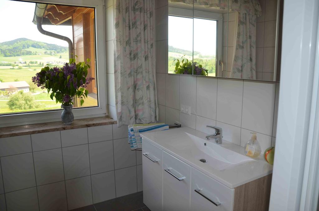 Ferienhaus Mitterbauer Oberhofen am Irrsee Phòng bức ảnh