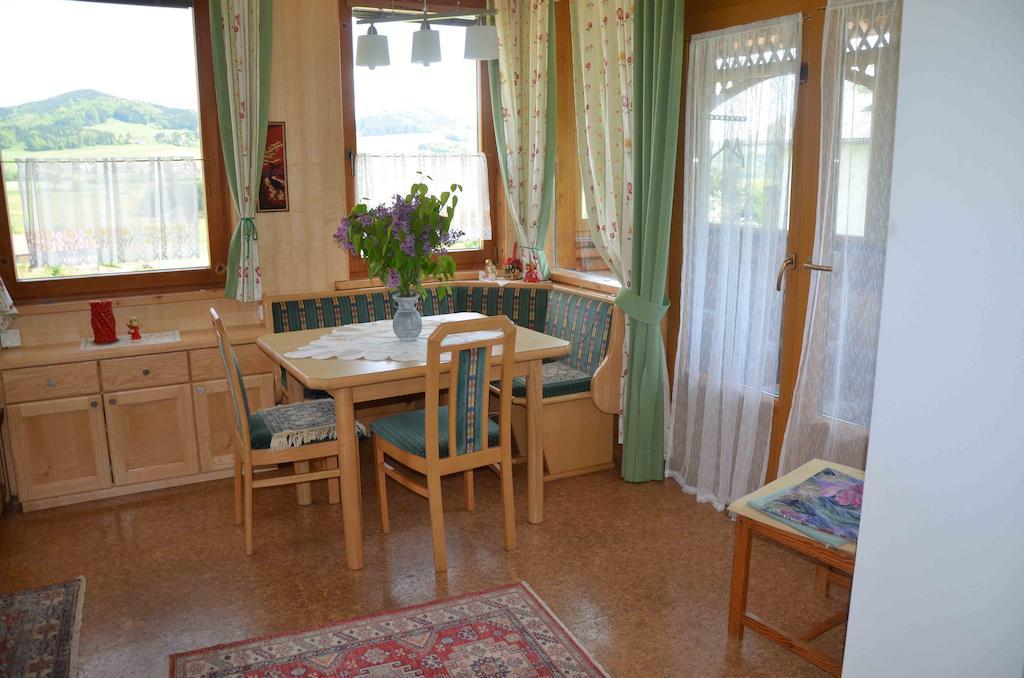 Ferienhaus Mitterbauer Oberhofen am Irrsee Phòng bức ảnh